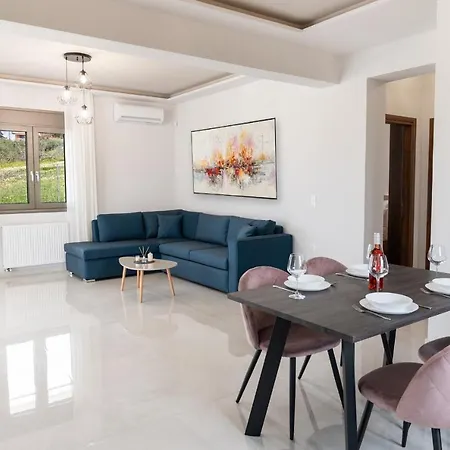 Destino Luxury Apts Apartment *