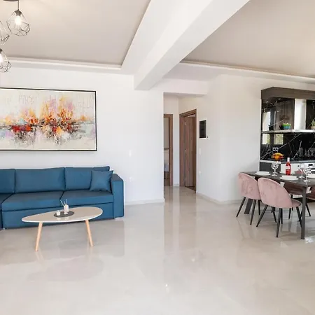 Destino Luxury Apts Apartmán *