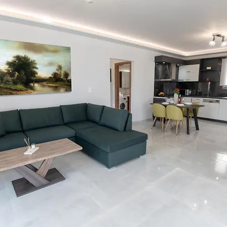 Destino Luxury Apts Rethymno